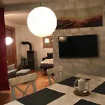 Schoene Ruhige Mit Terrasse Und Parkplatz * Γκράιφσβαλντ