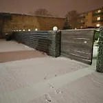 Schoene Ruhige Mit Terrasse Und Parkplatz Γκράιφσβαλντ