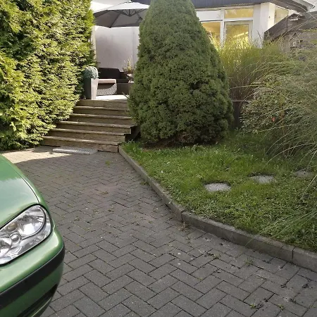 Schoene Ruhige Mit Terrasse Und Parkplatz Greifswald